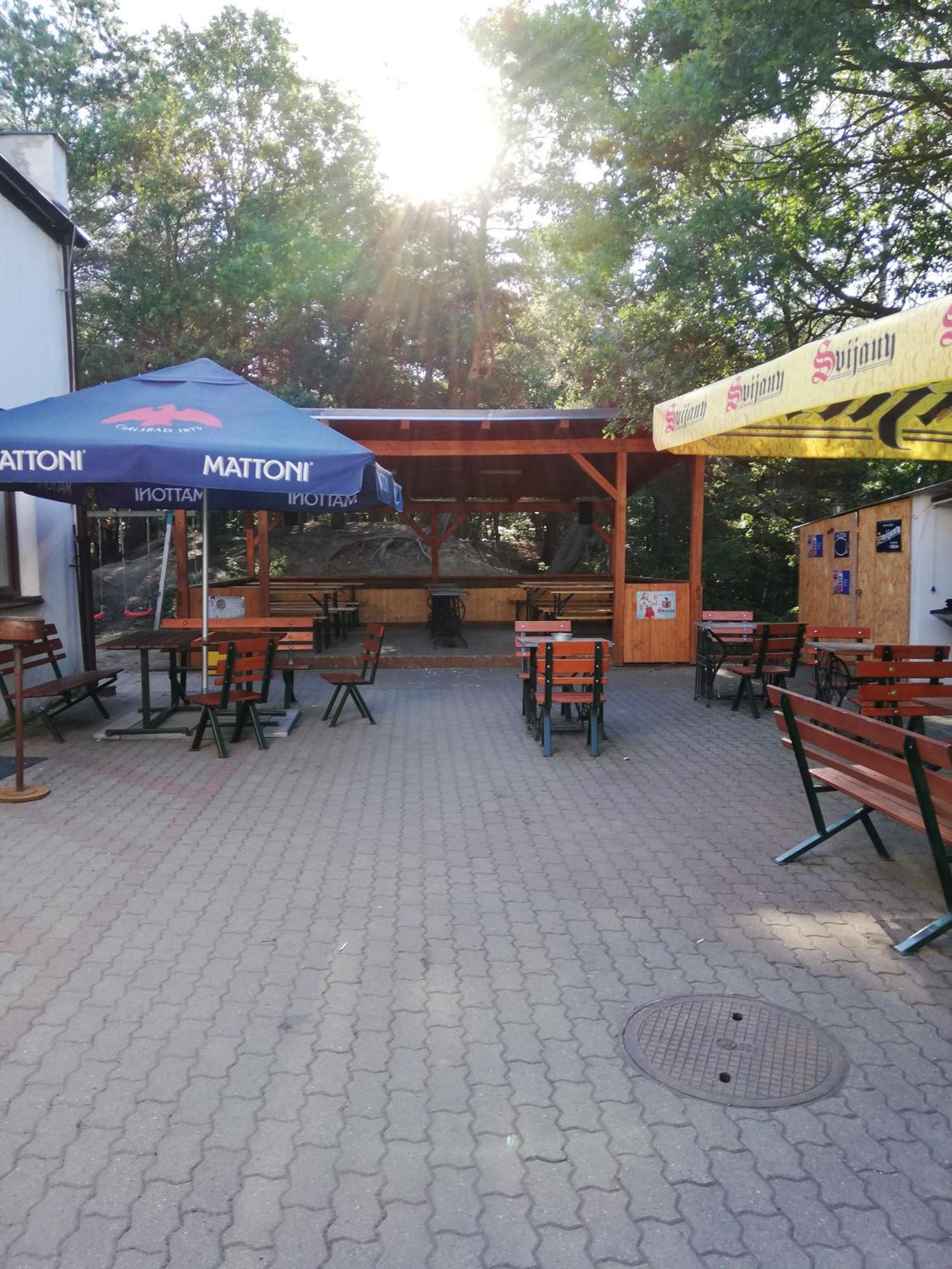 Hotel Kamenny Vrch Хомутов Екстер'єр фото